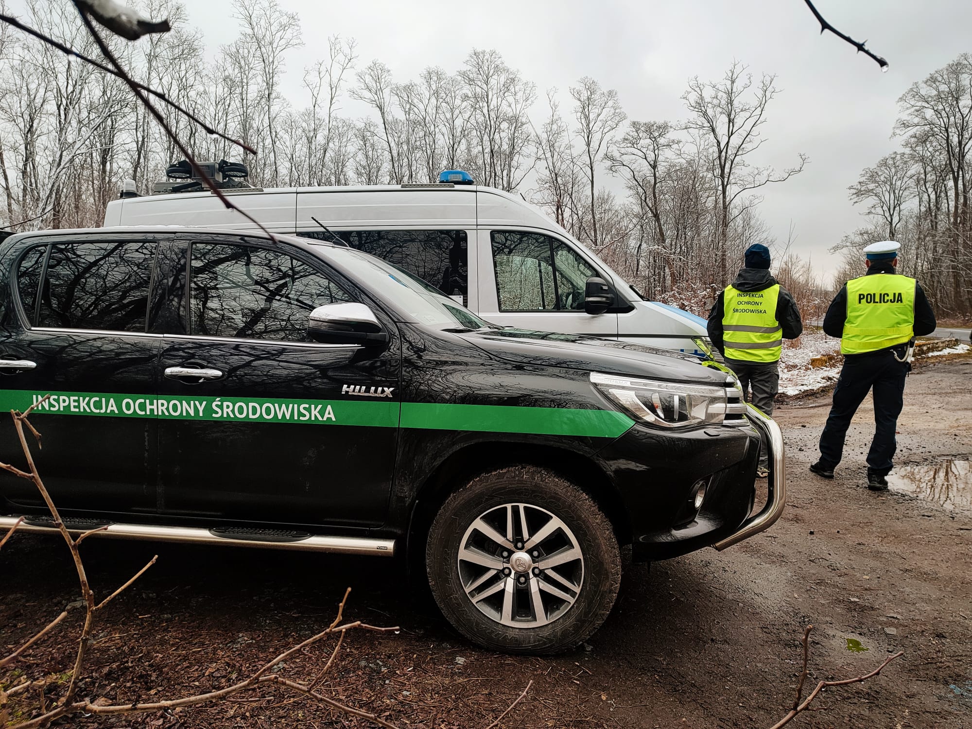 Dokumenty potwierdzające kontrole WIOŚ na terenie Magdaleny przy M1 w Bytomiu